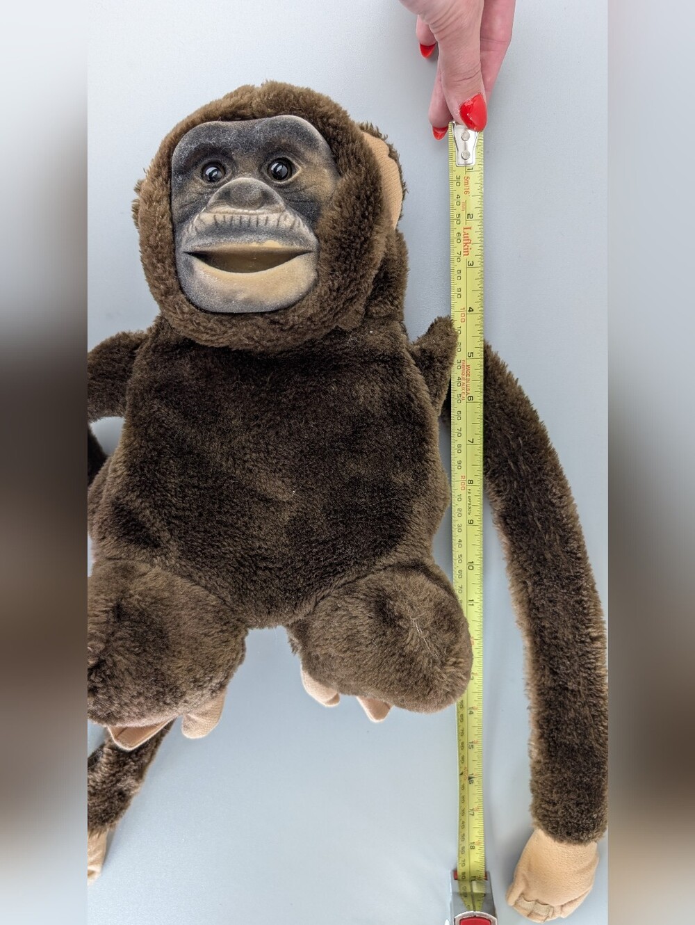 Vintage Hosung Plush Chimp Hand Puppet w Flocked Vinyl Face, Long Arms, Squeaker - Picture 14 of 14